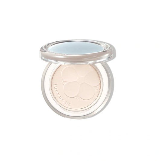 Glazed Beauty: Monochromatic Highlighter
