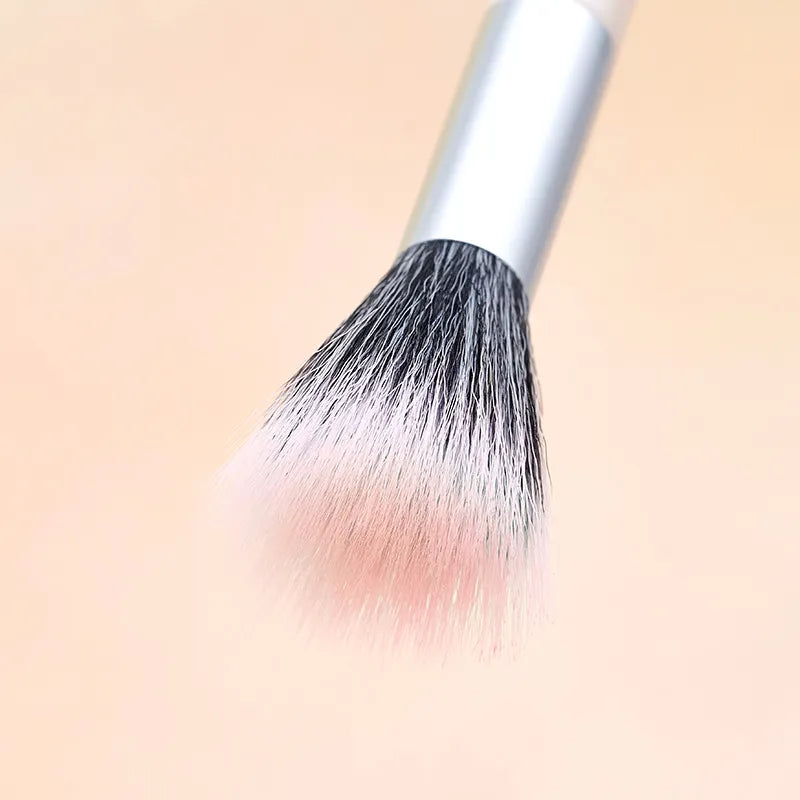 Short-Handle Stippling Brush