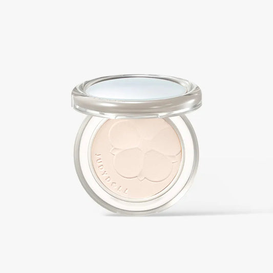 Glazed Beauty: Monochromatic Highlighter