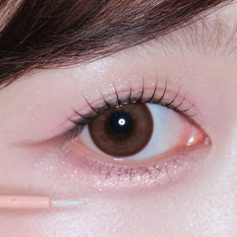 Double-Ended Aegyo-Sal Highlighter