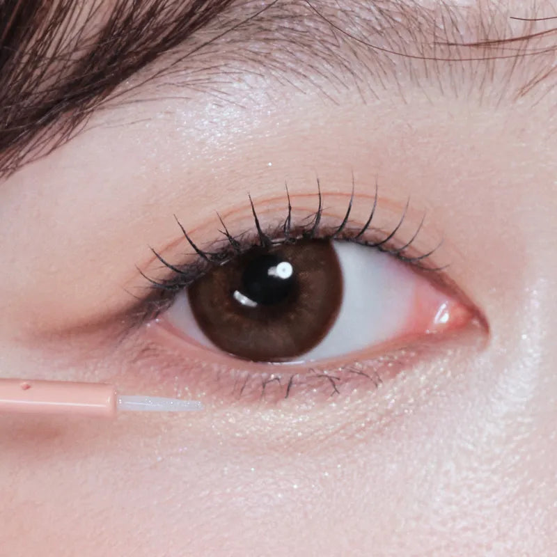 Iluminador Aegyo-Sal de doble punta 