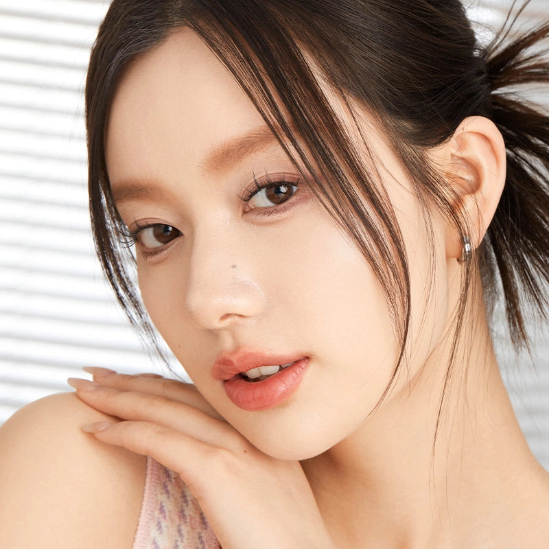 Dual-Ended Under Eye Pen